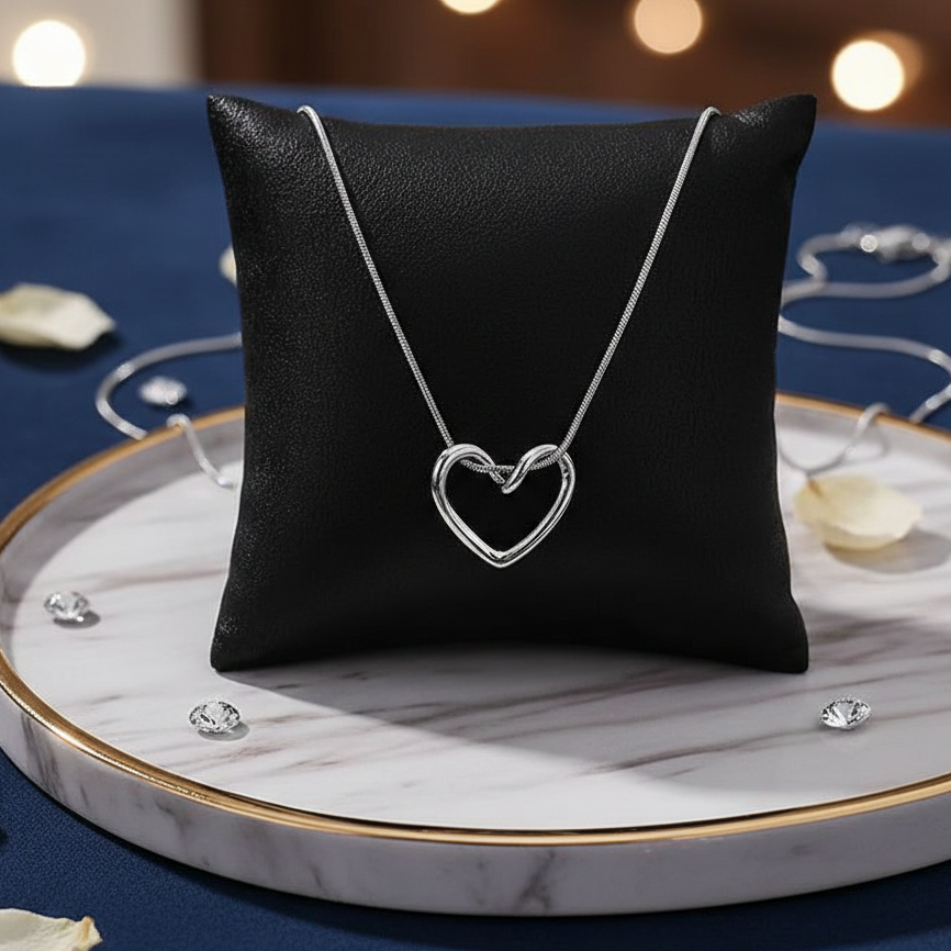 Silver Heart Promising Necklace 01